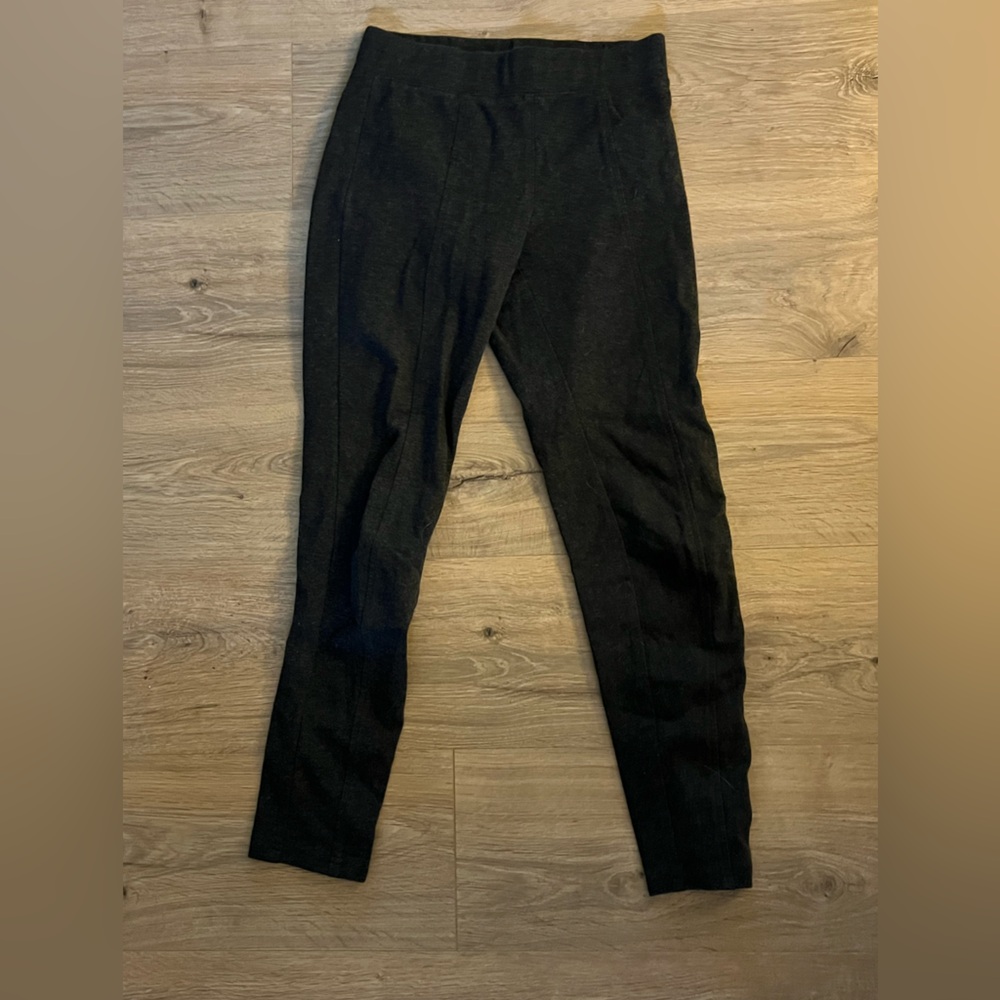 Forever 21 dark gray leggings. Size small
